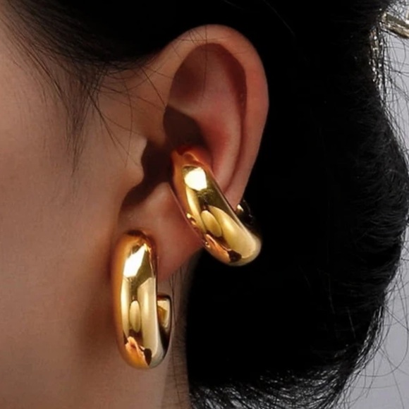 Jewelry - JoDie Ear Cuff
